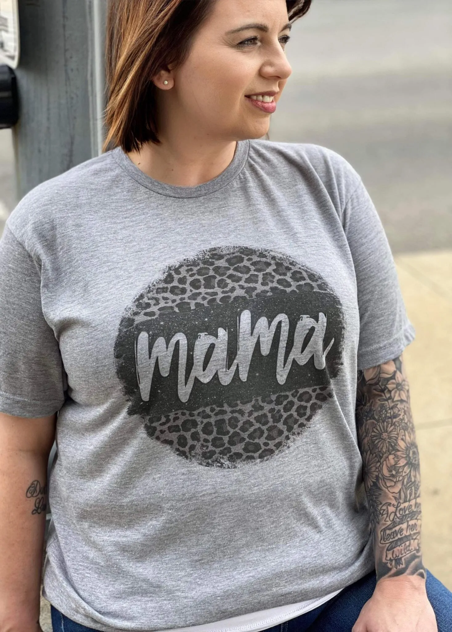 Black Leopard Circle Mama Tee