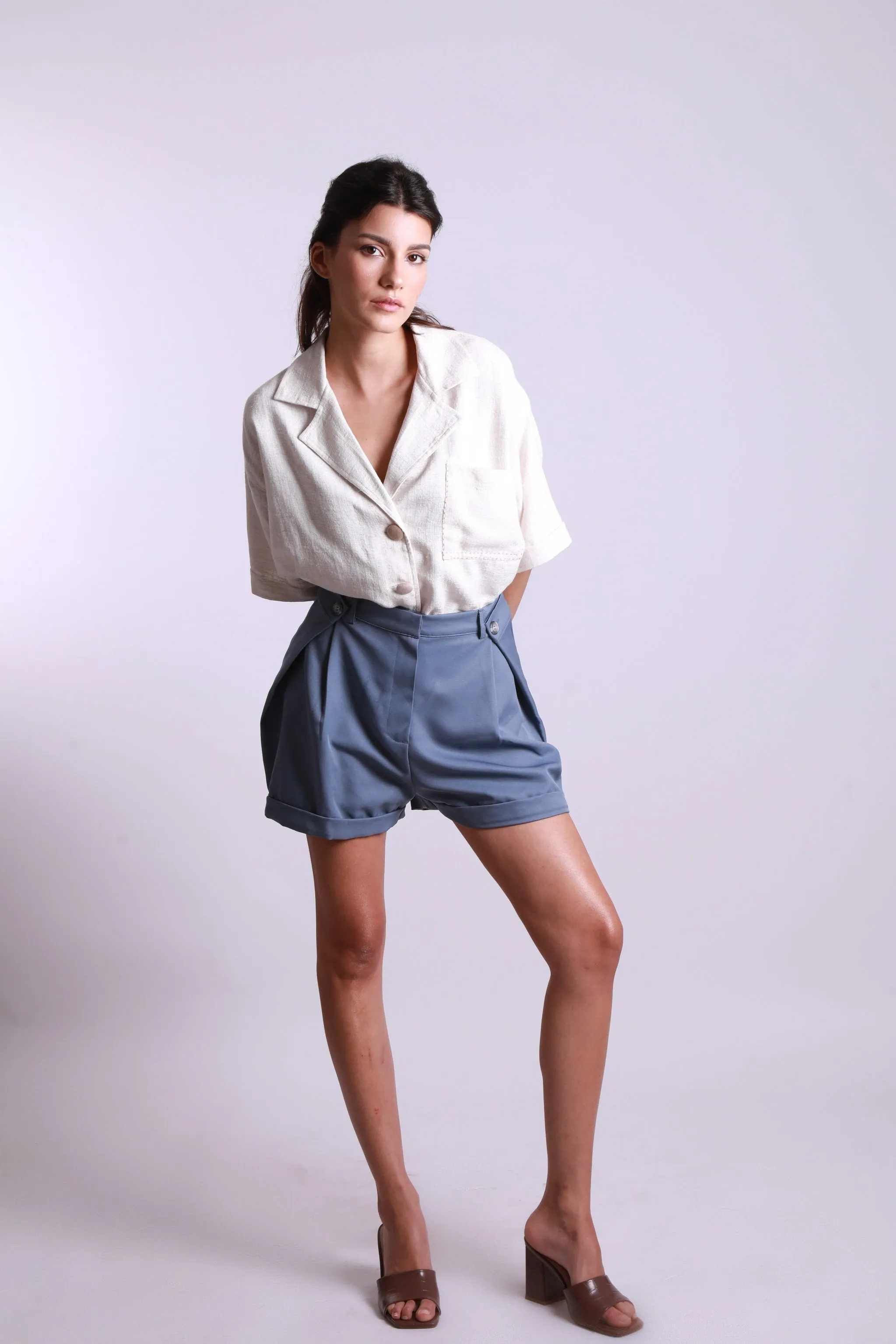 MAISON BEIGE SHORT AJUSTABLE BLEU