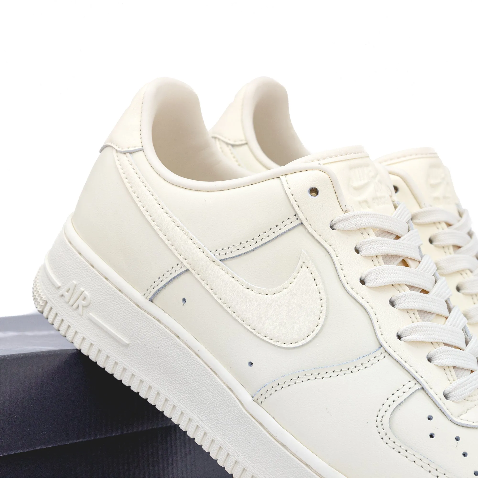 Nike Air Force 1 '07 Fresh "Coconut Milk" DM0211-101