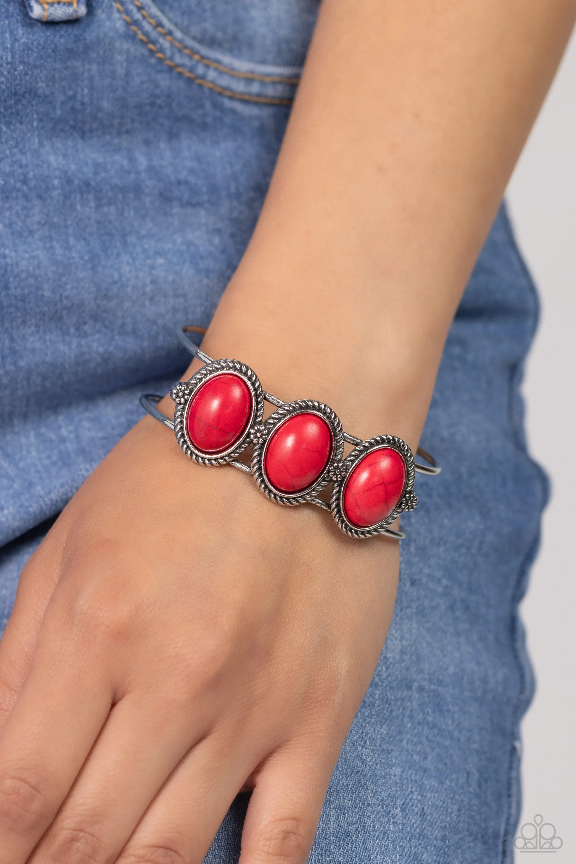 Paparazzi Badlands Backdrop Red Bracelet