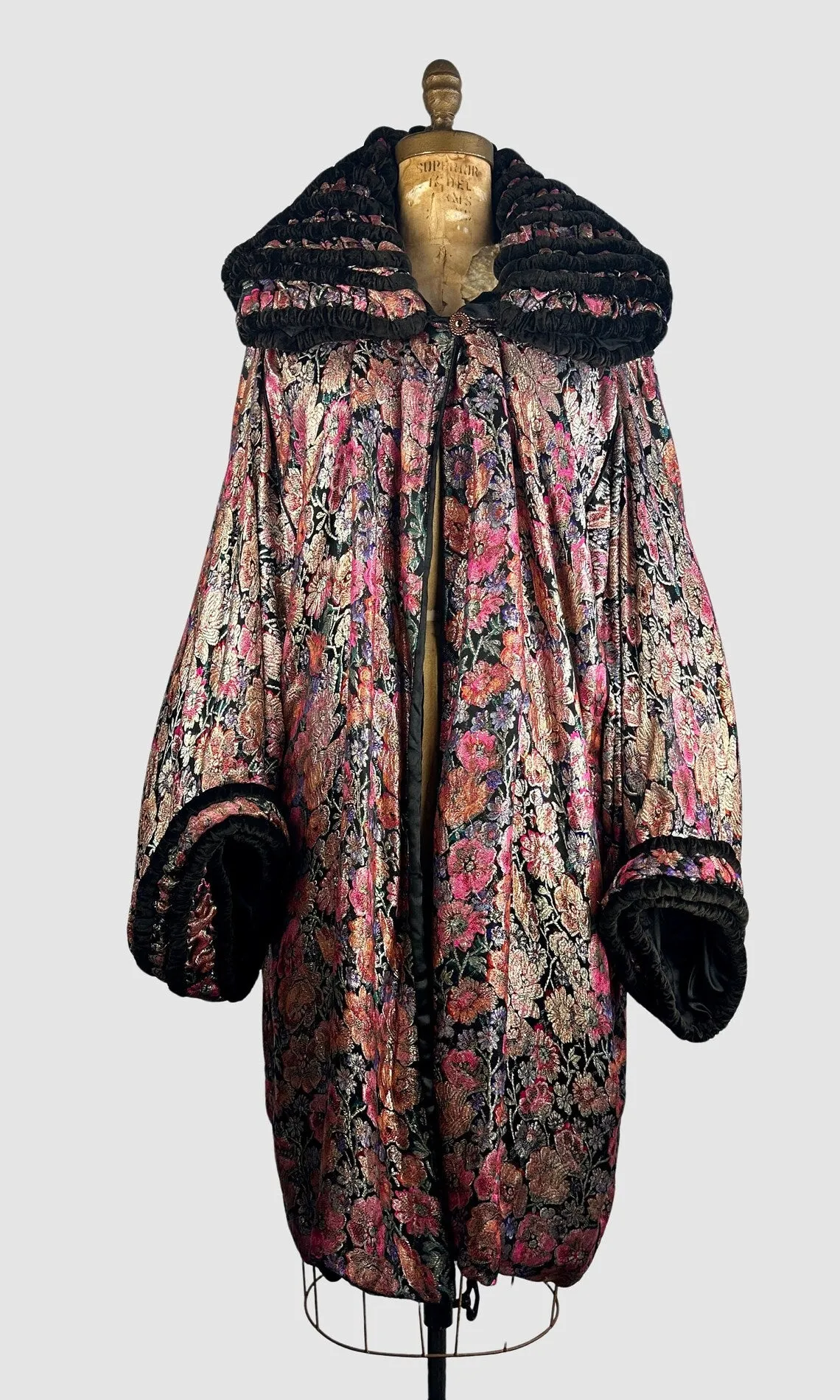 POPPY LOVE 1920s Cocoon Opera Coat With Brocade Poppy Weave  Medium