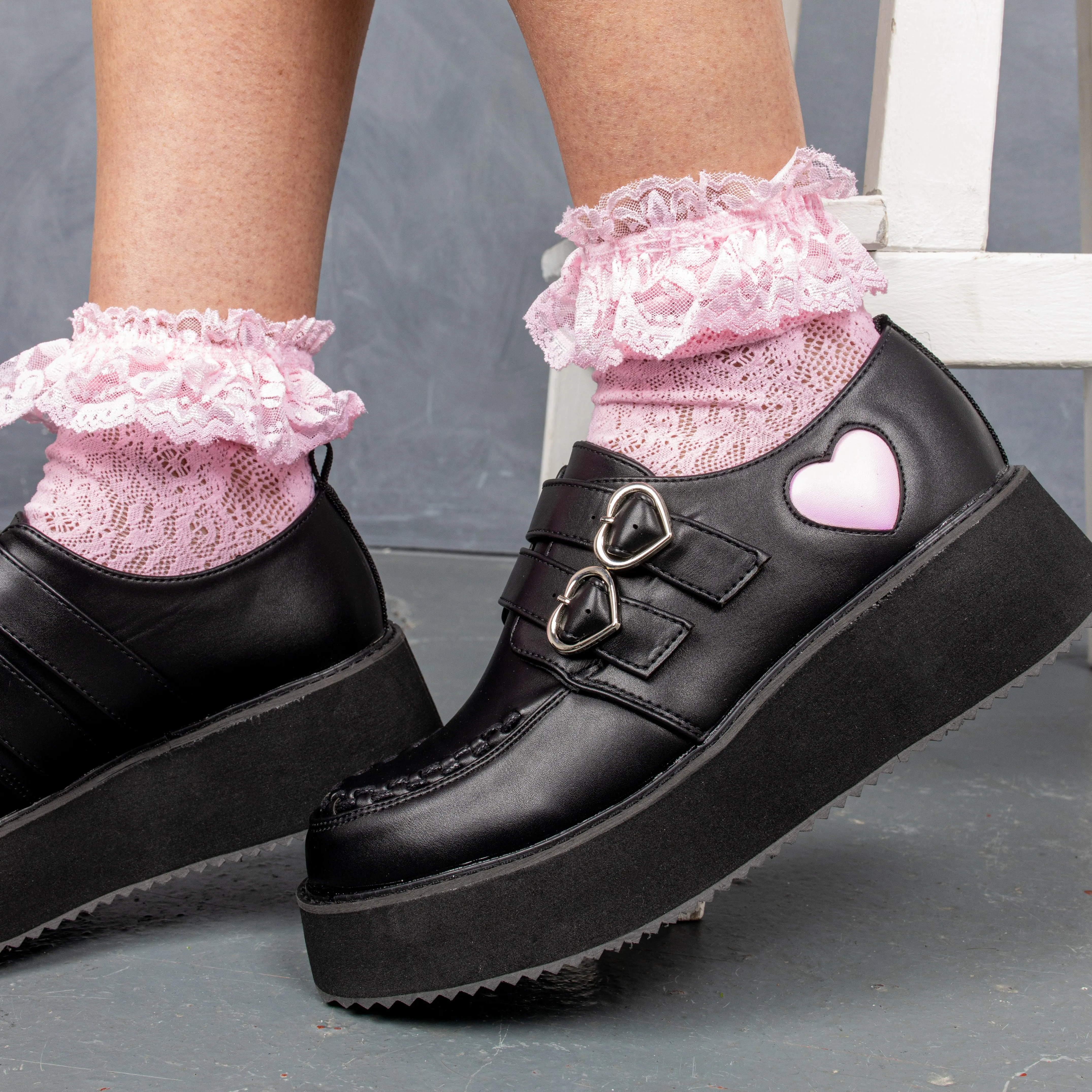 Pothos Pink Heart Wave Platform Shoes