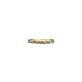 Round Eternity Band in 14k Yellow Gold with Pavé Diamonds