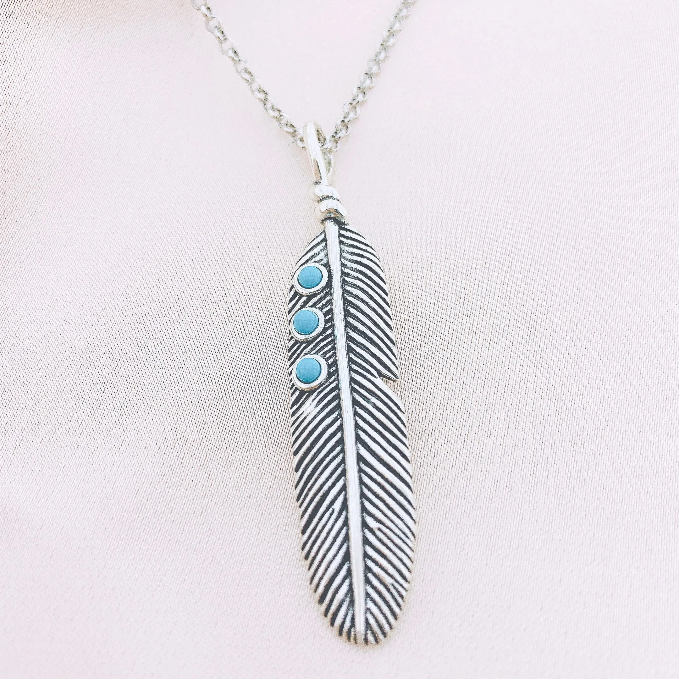 Women's Feather Vintage Antique Pendant Necklace