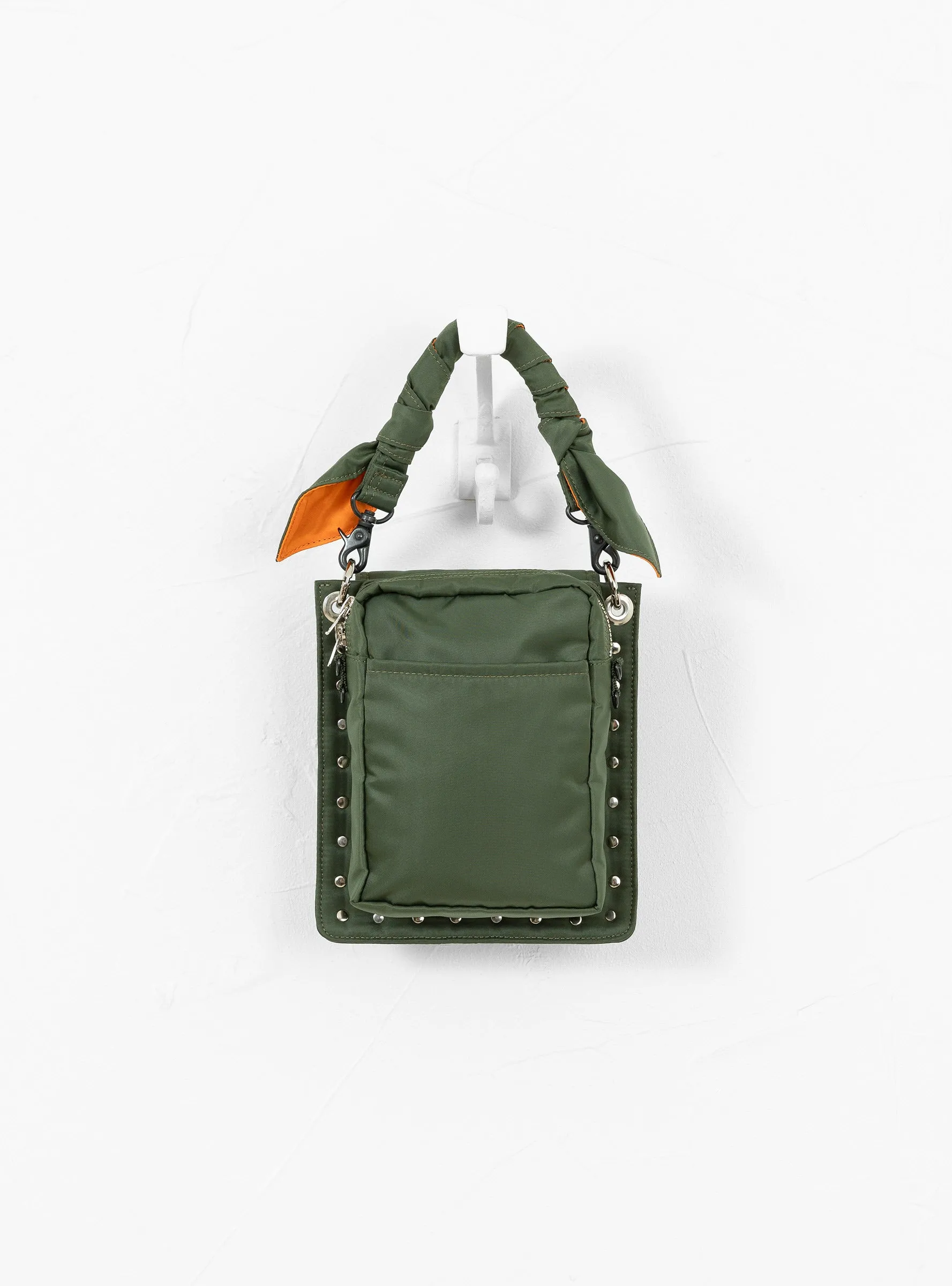 x Toga Shoulder Pouch Green